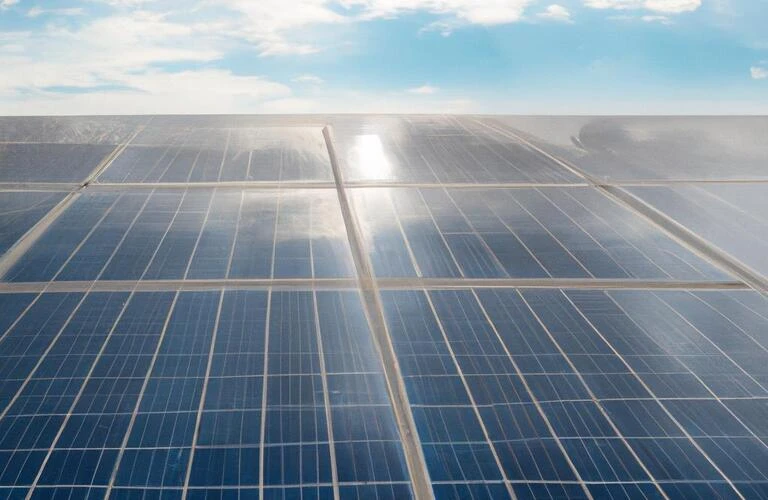 太陽光パネルの撤去はお任せください！手厚いサポートと安心の技術でお客様をサポートします。